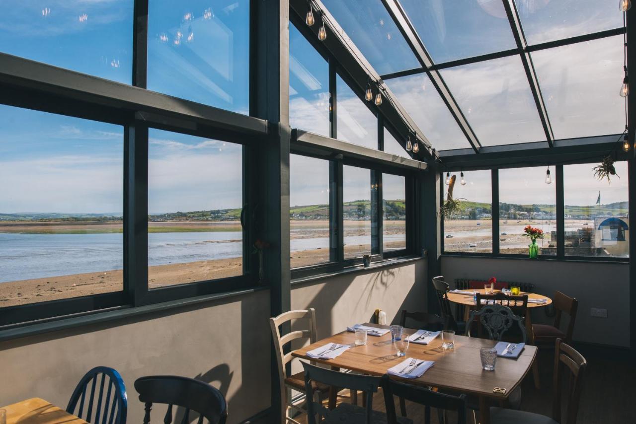 Hotel The Royal George Appledore Exterior foto